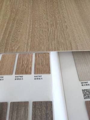 富美家木紋防火板護(hù)墻板 安全與美觀并重的室內(nèi)裝飾材料